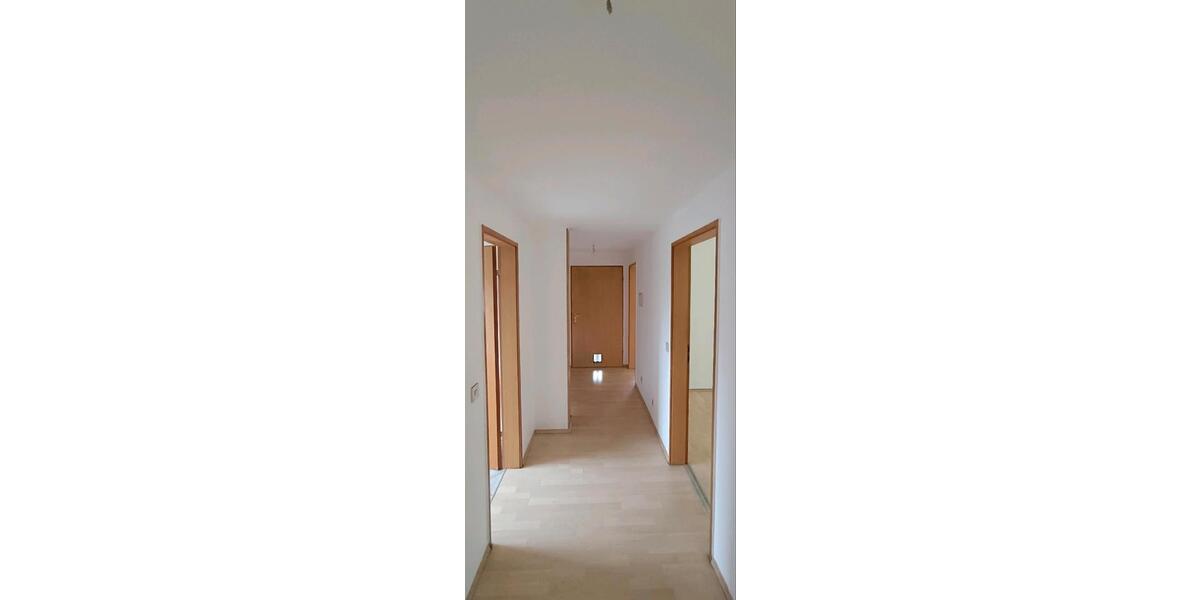 Dachgeschoßwohnung Erlangen Alterlangen - 3 Zimmer, 65 m&sup2;, 880&euro; | Angebot:26004621