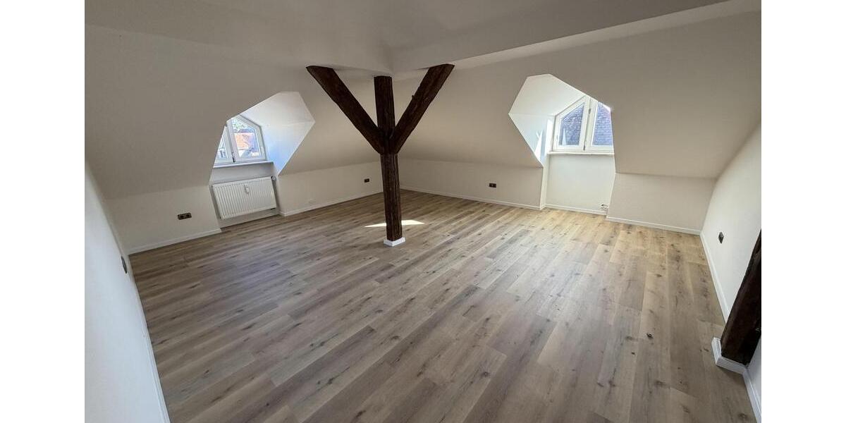 Loft - Studio - Atelier Buckenhof - 4 Zimmer, 151 m&sup2;, 1.820&euro; | Angebot:25455833