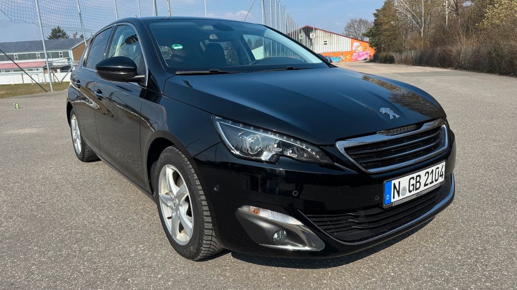 Peugeot 308 119.300 km 6.999 &euro; Nürnberg 90441