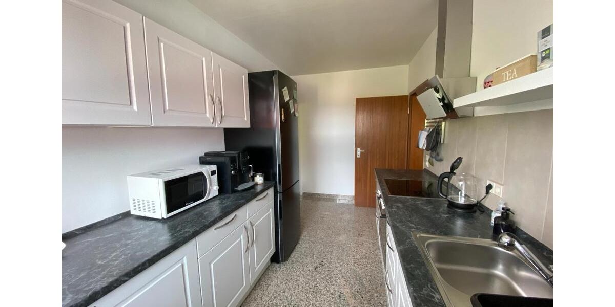 Etagenwohnung Heroldsberg - 5 Zimmer, 120 m&sup2;, 1.500&euro; | Angebot:26635440