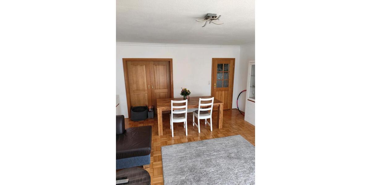 Erdgeschoßwohnung Neuendettelsau - 4 Zimmer, 103 m&sup2;, 1.100&euro; | Angebot:25862181