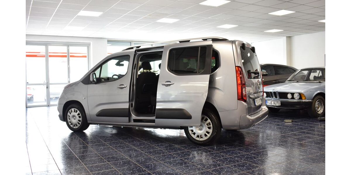 Opel Combo Life 97.762 km 17.870 &euro; Nürnberg 90431