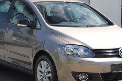 VW Golf 73.000 km 9.200 &euro; Fürth 90768