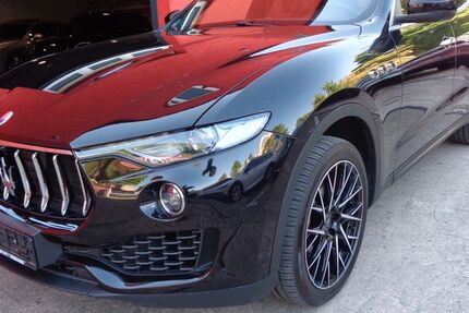 Maserati Levante 160.000 km 29.999 &euro; Nürnberg 90431