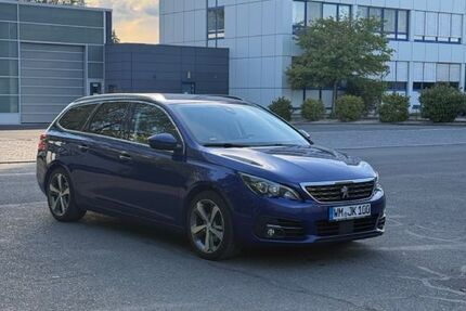 Peugeot 308 150.000 km 9.490 &euro; Nürnberg 90431