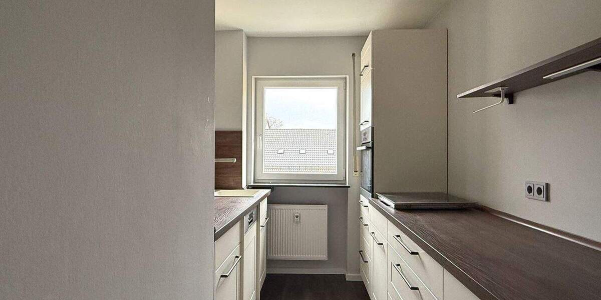 Etagenwohnung Erlangen Innenstadt - 3 Zimmer, 101 m&sup2;, 339.000&euro; | Angebot:25801561