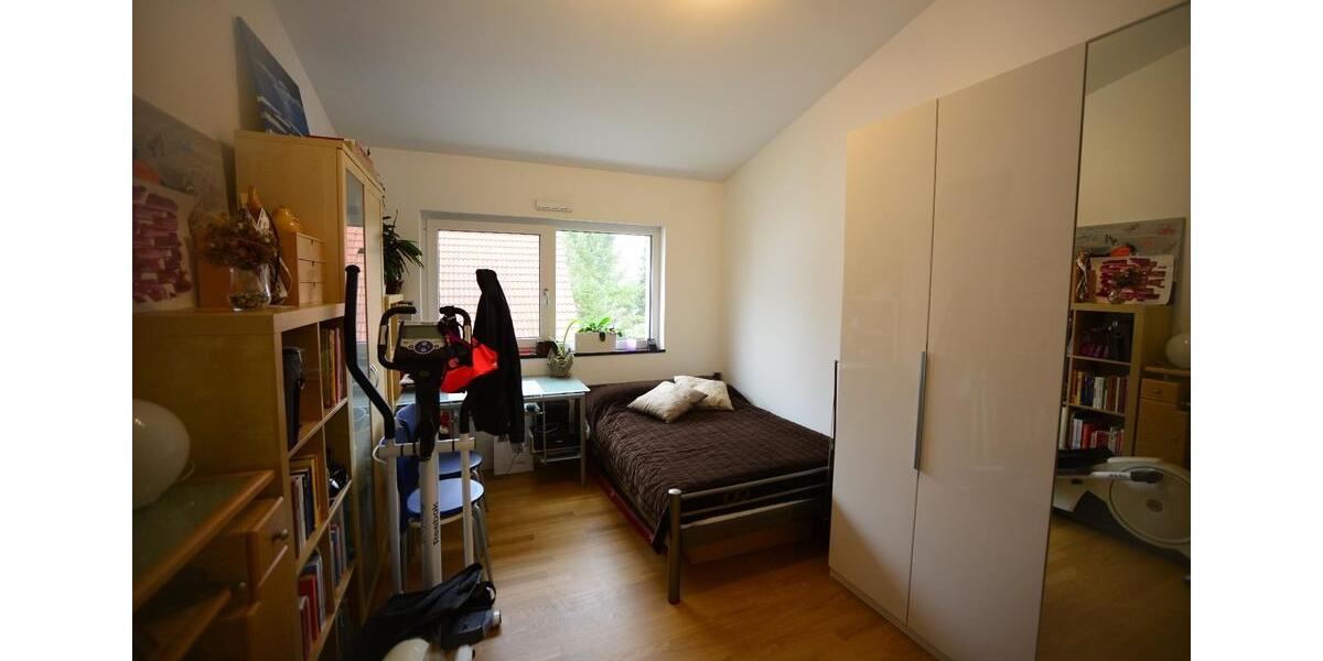 Etagenwohnung Fürth Atzenhof - 3 Zimmer, 100 m&sup2;, 1.550&euro; | Angebot:26462990