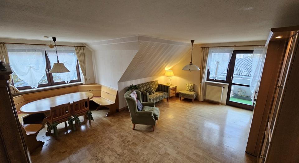 Dachgeschoßwohnung Nürnberg Eibach - 4 Zimmer, 105 m&sup2;, 399.000&euro; | Angebot:24869445