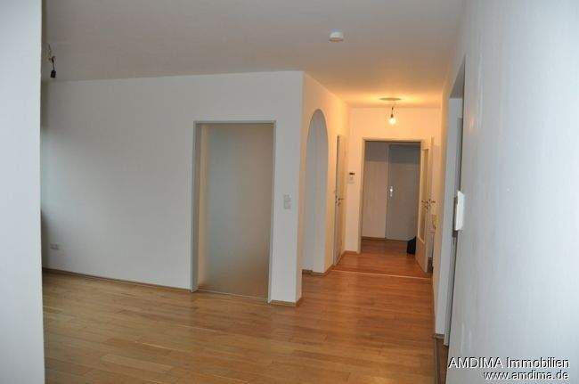 Etagenwohnung Nürnberg Erlenstegen - 4 Zimmer, 124 m&sup2;, 1.600&euro; | Angebot:25669242