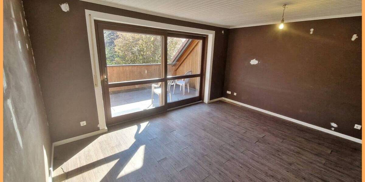 Einfamilienhaus Pyrbaum - 7 Zimmer, 215 m&sup2;, 425.000&euro; | Angebot:26391967