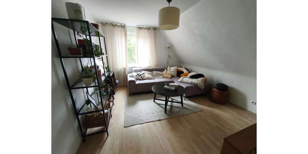 3 Zi. Wohnung im DG (2.OG) mit Stellplatz - Etagenwohnung Dechsendorf Dechsendorf | Angebot:26002016