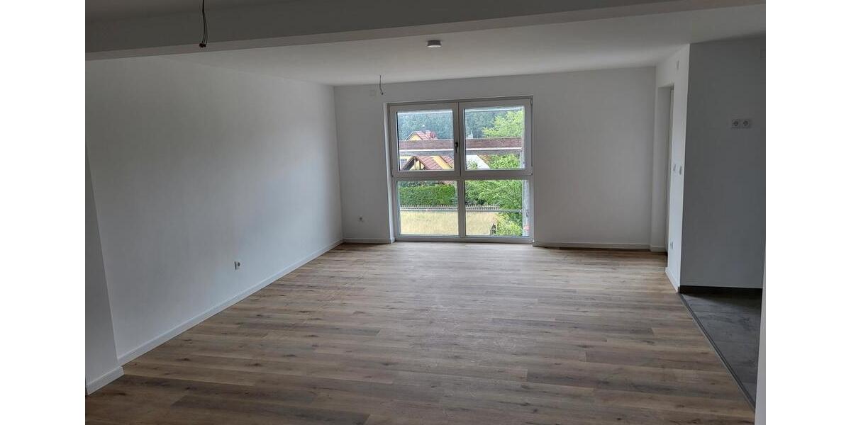 Maisonettenwohnung Rohr - 4 Zimmer, 96 m&sup2;, 980&euro; | Angebot:26024612