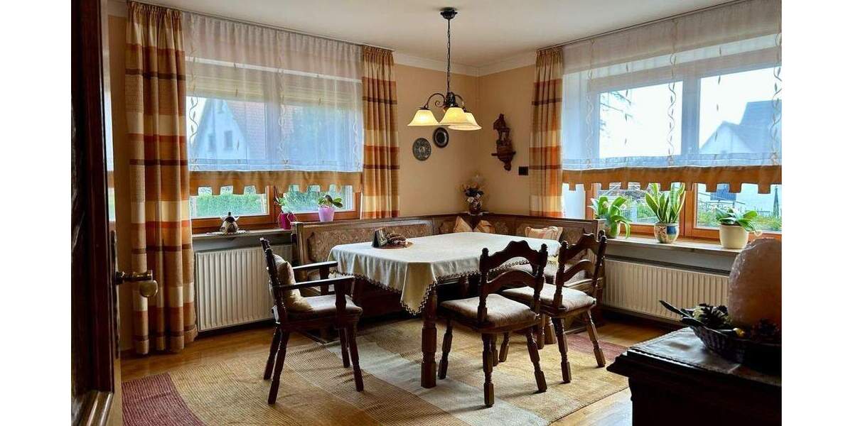 Einfamilienhaus Adelsdorf Aisch - 6 Zimmer, 122 m&sup2;, 345.000&euro; | Angebot:25677867