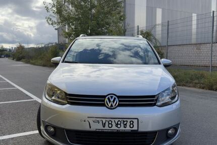 VW Touran 166.000 km 10.450 &euro; Baiersdorf 91083