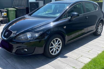 Seat Leon 145.500 km 3.799 &euro; Röttenbach 91187