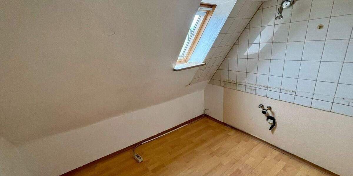 Einfamilienhaus Nürnberg Großgründlach - 7 Zimmer, 145 m&sup2;, 471.000&euro; | Angebot:25779107