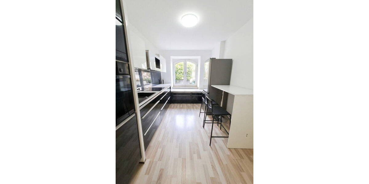 Etagenwohnung Nürnberg Erlenstegen - 2 Zimmer, 65 m&sup2;, 1.100&euro; | Angebot:25780517