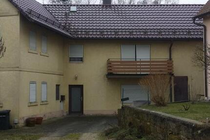Haus Kunreuth - 6 Zimmer, 144 m&sup2;, 295.000&euro; | Angebot:25237045