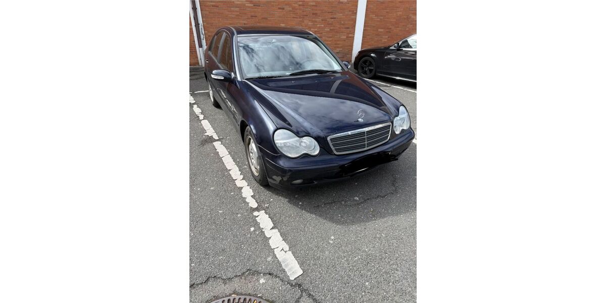 Mercedes-Benz C 180 158.100 km 1.800 &euro; Nürnberg 90491