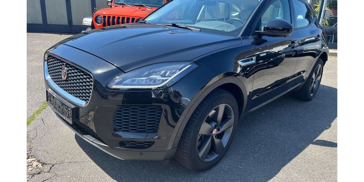 Jaguar E-Pace 44.600 km 24.900 &euro; Nürnberg 90431