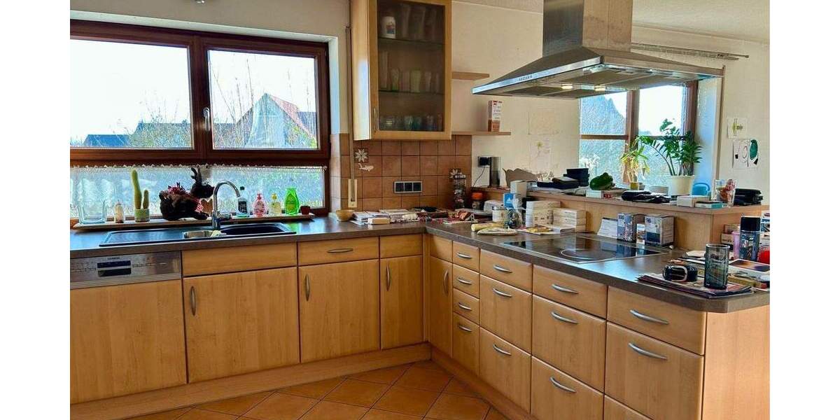 Einfamilienhaus Höchstadt - 7 Zimmer, 160 m&sup2;, 689.000&euro; | Angebot:25671221