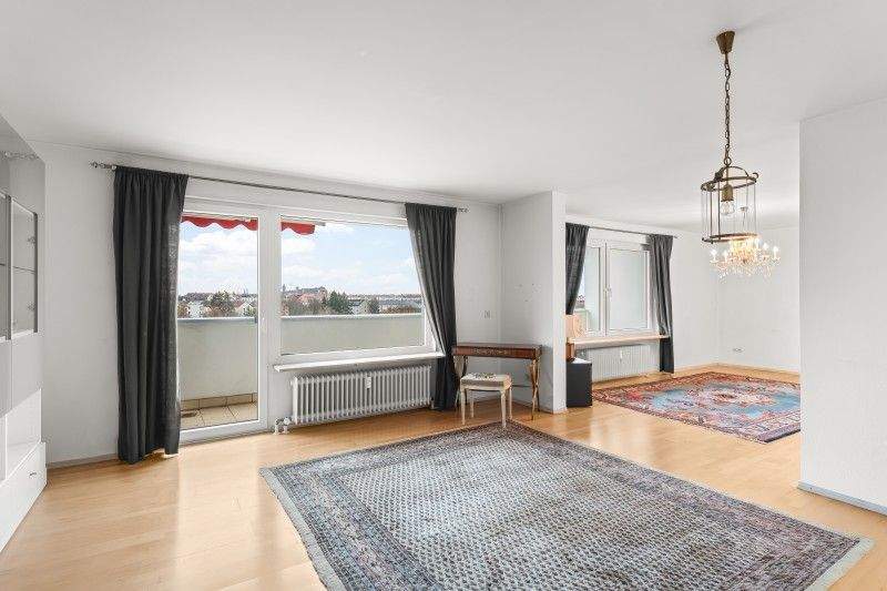 Etagenwohnung Nürnberg Großreuth h d Veste - 5 Zimmer, 165 m&sup2;, 619.950&euro; | Angebot:25668250