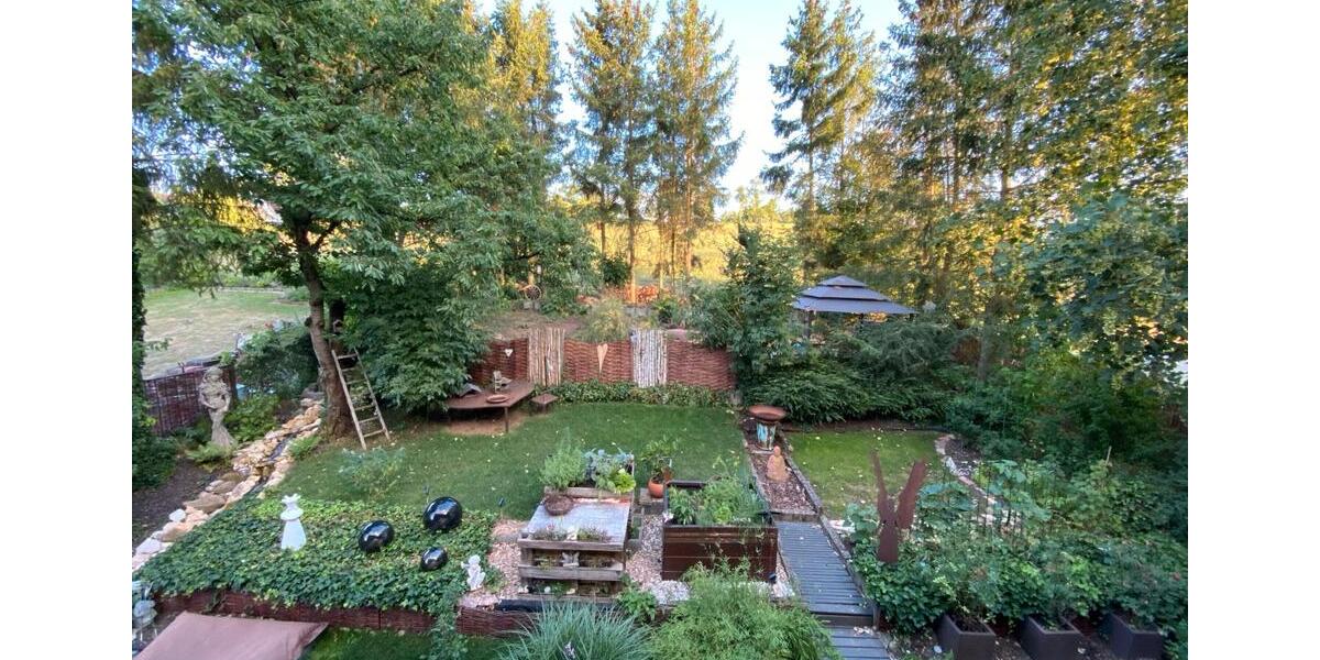 Etagenwohnung Heroldsberg - 5 Zimmer, 120 m&sup2;, 1.500&euro; | Angebot:26635440