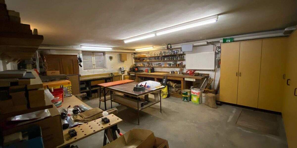 Mehrfamilienhaus, Wohnhaus Langenzenn - 8 Zimmer, 194 m&sup2;, 679.000&euro; | Angebot:25797925