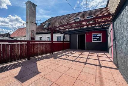 Wohnung Höchstadt an der Aisch - 4 Zimmer, 120 m&sup2;, 980&euro; | Angebot:25809614