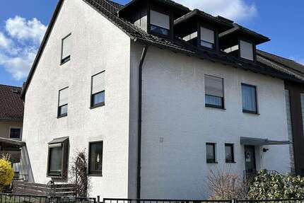 Haus Eckental - 8 Zimmer, 250 m&sup2;, 495.000&euro; | Angebot:26308550
