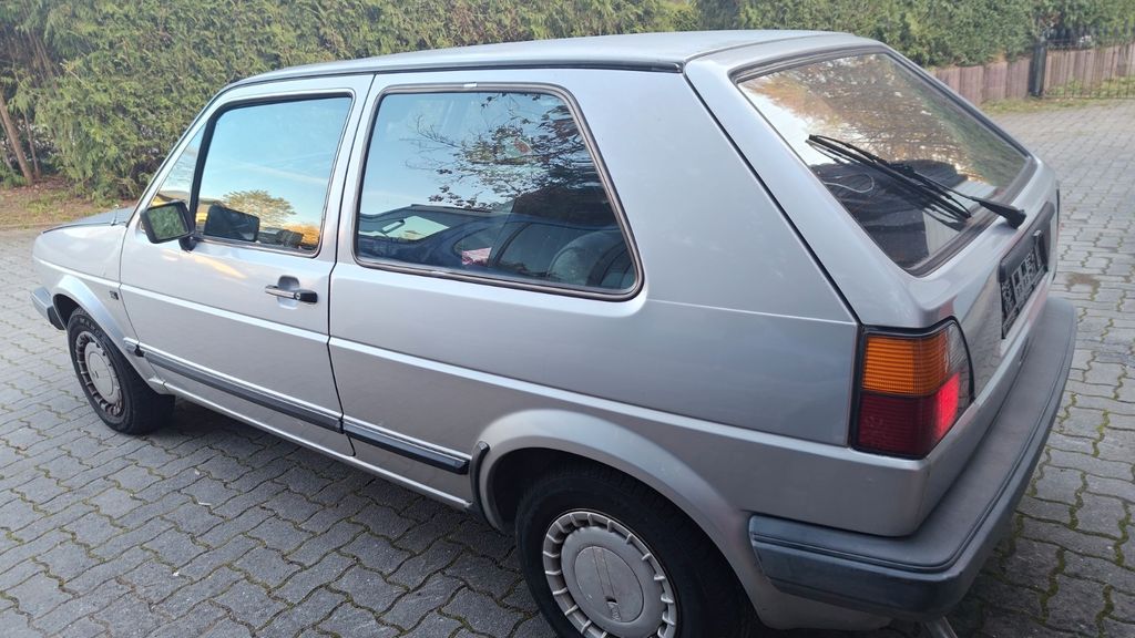 VW Golf 115.000 km 3.000 &euro; Feucht 90537