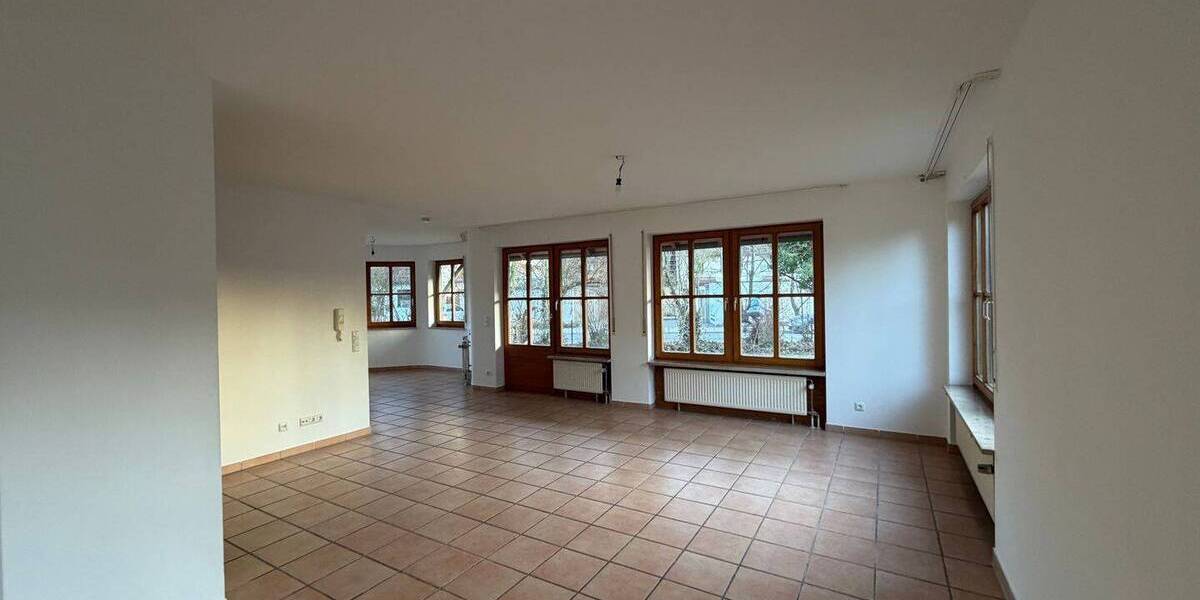 Einfamilienhaus Herzogenaurach - 4 Zimmer, 125 m&sup2;, 1.580&euro; | Angebot:25998749