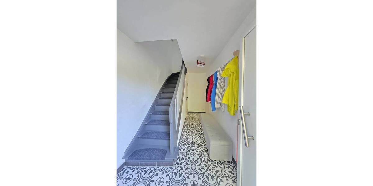 Doppelhaushälfte Emskirchen - 7 Zimmer, 177 m&sup2;, 395.000&euro; | Angebot:26658322