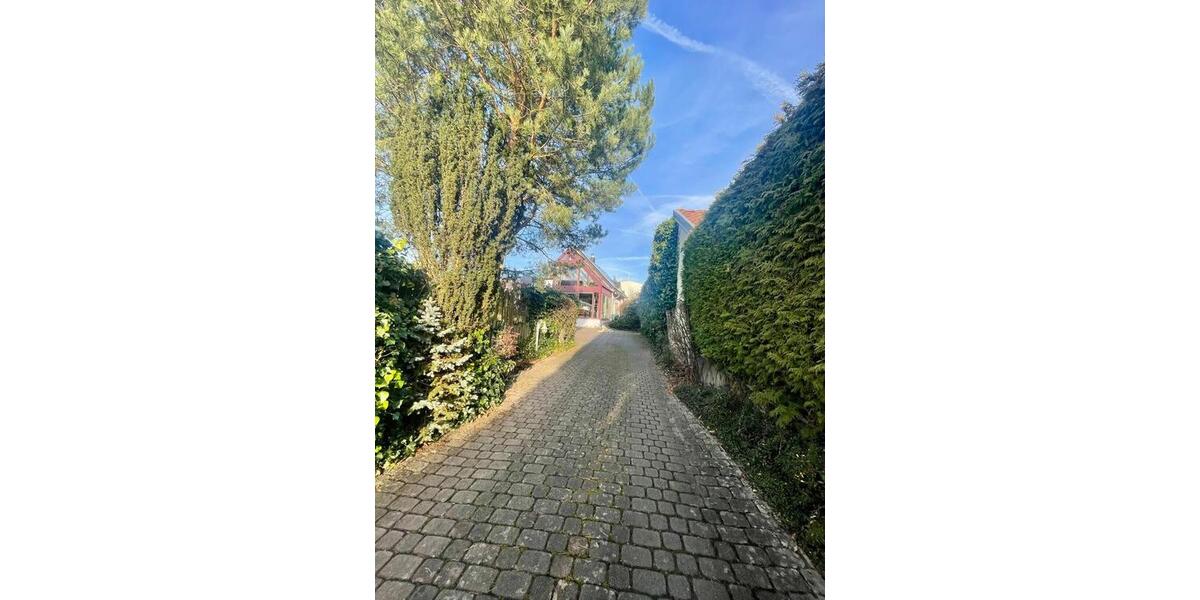 Einfamilienhaus Eckental - 6 Zimmer, 250 m&sup2;, 990.000&euro; | Angebot:24908846