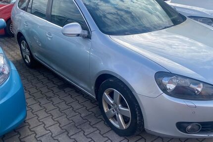 VW Golf 298.000 km 1.990 &euro; Fürth 90763