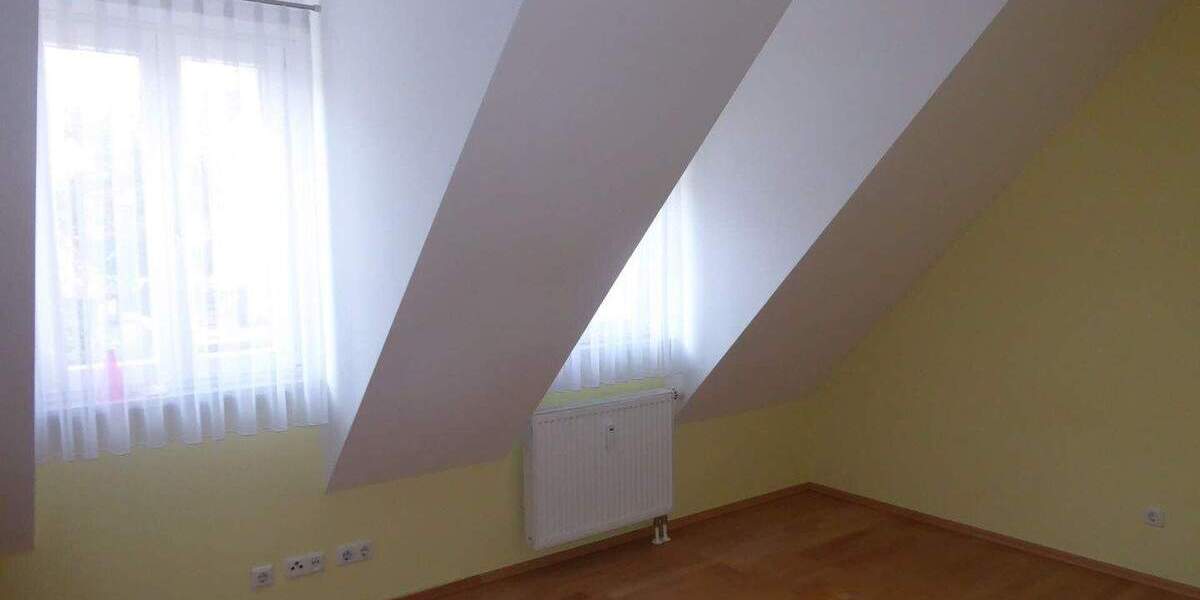 Etagenwohnung Neustadt/Aisch Neustadt - 3 Zimmer, 79 m&sup2;, 325.000&euro; | Angebot:25690498