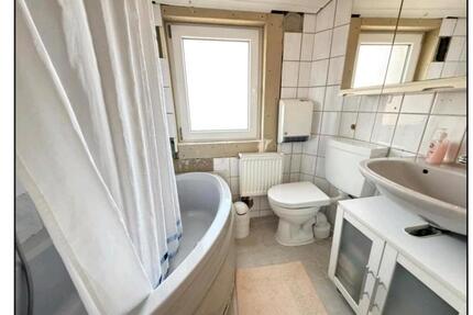 Haus Lauf an der Pegnitz - 11 Zimmer, 130 m&sup2;, 1.400&euro; | Angebot:26614461