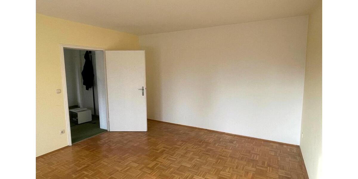 Etagenwohnung Erlangen Am Anger - 2 Zimmer, 57 m&sup2;, 230.000&euro; | Angebot:24841265