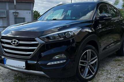Hyundai TUCSON 62.000 km 17.950 &euro; Schwabach 91126