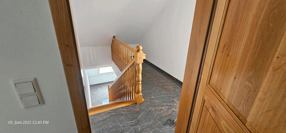 Dachgeschoßwohnung Cadolzburg - 2 Zimmer, 77 m&sup2;, 930&euro; | Angebot:26567487