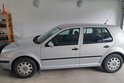 VW Golf 155.499 km 2.600 &euro; Leutenbach 91359