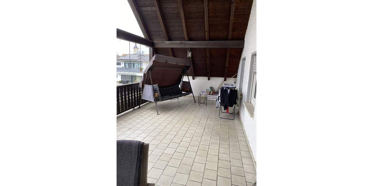 Einfamilienhaus Gerhardshofen - 8 Zimmer, 163 m&sup2;, 349.000&euro; | Angebot:25690521