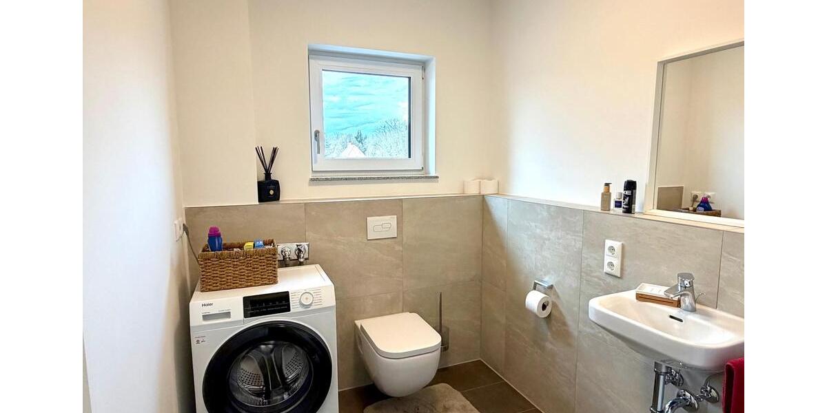 Etagenwohnung Nürnberg Erlenstegen - 3 Zimmer, 104 m&sup2;, 2.500&euro; | Angebot:25402233