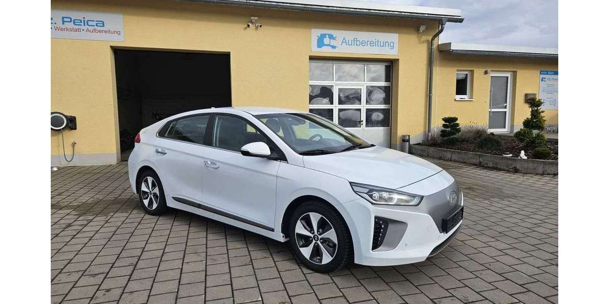 Hyundai IONIQ 18.000 km 14.700 &euro; Büchenbach 91186