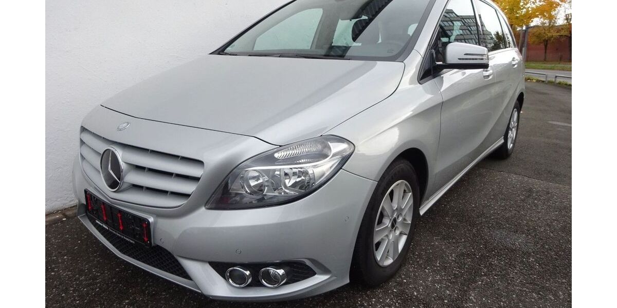 Mercedes-Benz B 180 134.900 km 8.900 &euro; Nürnberg 90425