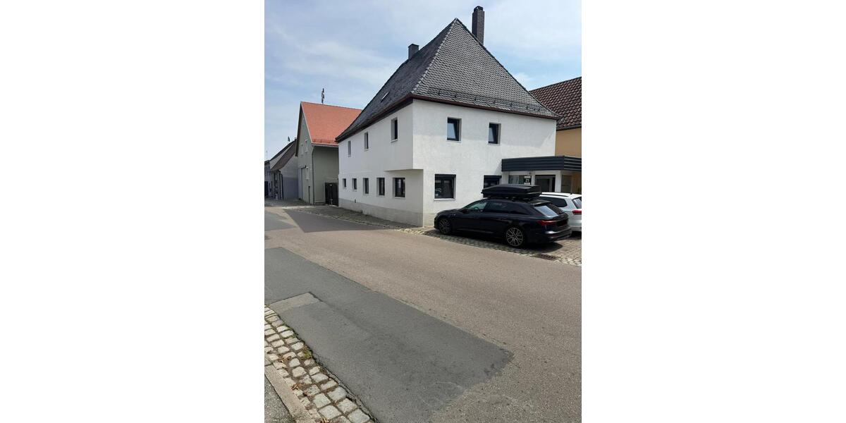 Einfamilienhaus Markt Erlbach - 6 Zimmer, 200 m&sup2;, 1.400&euro; | Angebot:27614487
