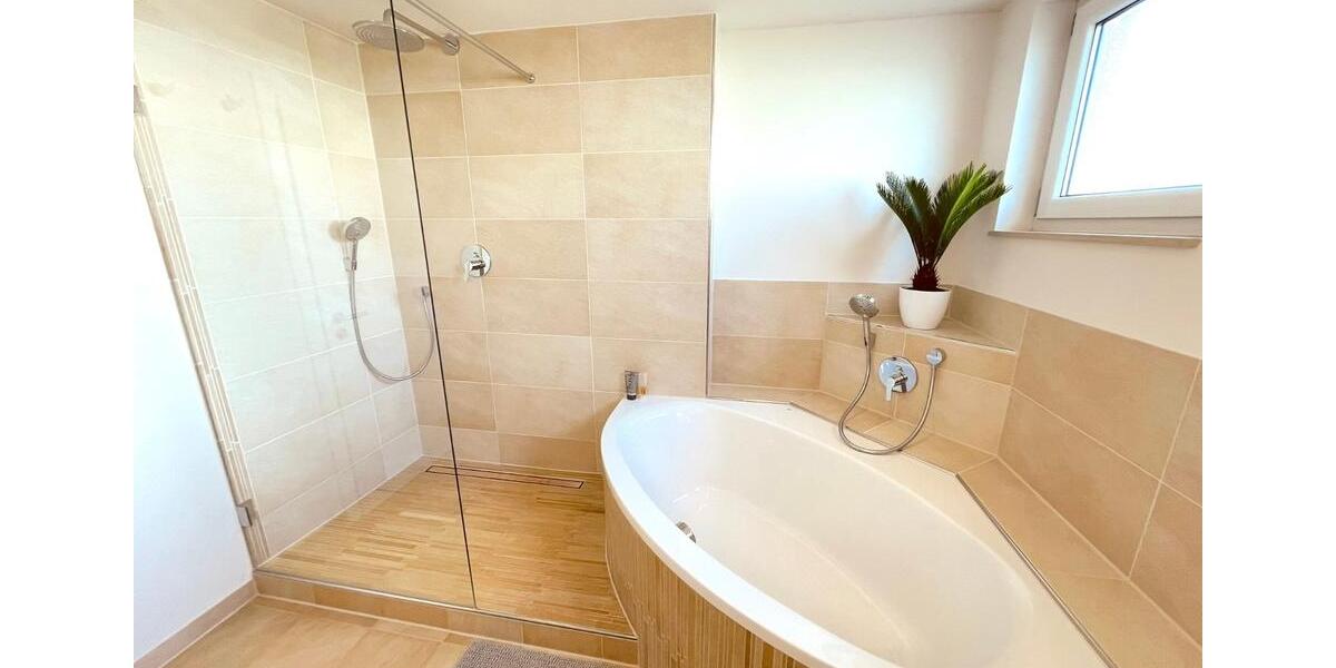 Reihenhaus Heroldsberg - 5 Zimmer, 173 m&sup2;, 688.000&euro; | Angebot:26606792