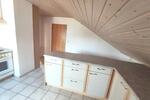 3 Zi. DG Wohnung mit Küche, Gartenmitbenutzung und Stellplatz - Etagenwohnung Weisendorf | Angebot:27651233