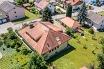 Charmantes Zweifamilienhaus mit drei Garagen und großem Garten - Zweifamilienhaus Kötzting | Angebot:24605834