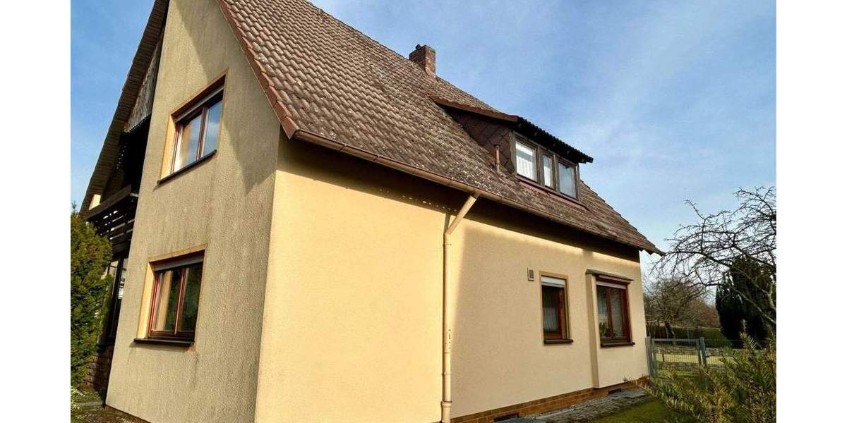 Einfamilienhaus Adelsdorf Aisch - 6 Zimmer, 122 m&sup2;, 345.000&euro; | Angebot:25677867